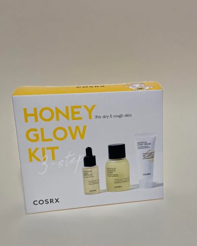 Set pentru hidratare intensă a tenului problematic / sensibil Cosrx Full Fit Honey Glow Kit