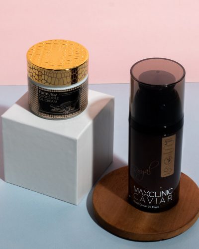 Ulei hidrofilic-spumă cu extract de caviar Maxclinic Royal Caviar Oil Foam + Cremă de față cu ulei de crocodil Farm Stay Crocodile Oil Cream